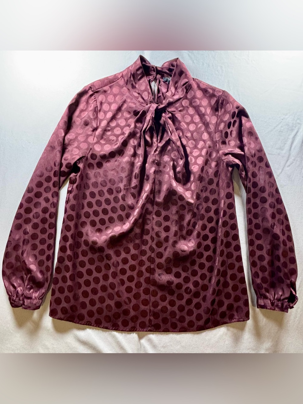 Ann Taylor Factory Burgundy Polka Dot Twist Neck Blouse Petite M
